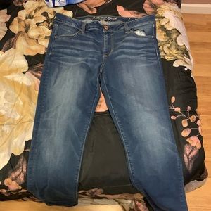 High Waisted Jeans